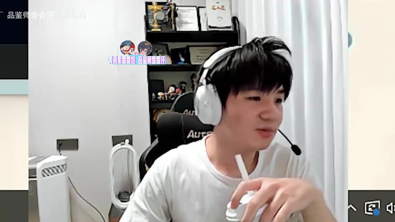 谈球吧体育官网入口老乡都不认识自己？Letme排位碰到海南女网友：严君泽是谁啊？